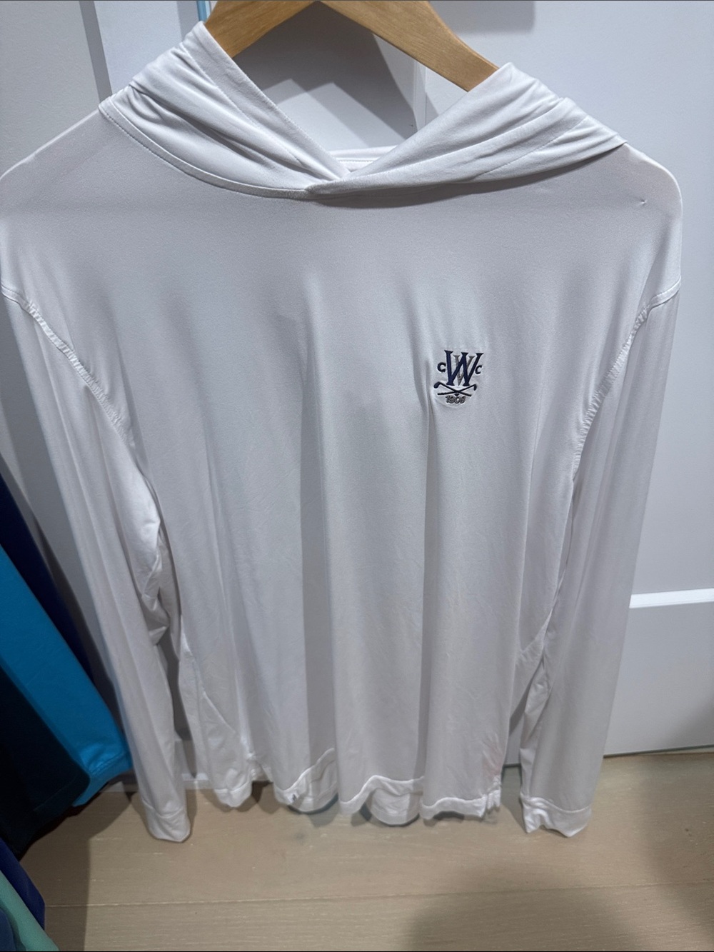 Whitemarsh Valley Johnnie-o hoodie lightweight